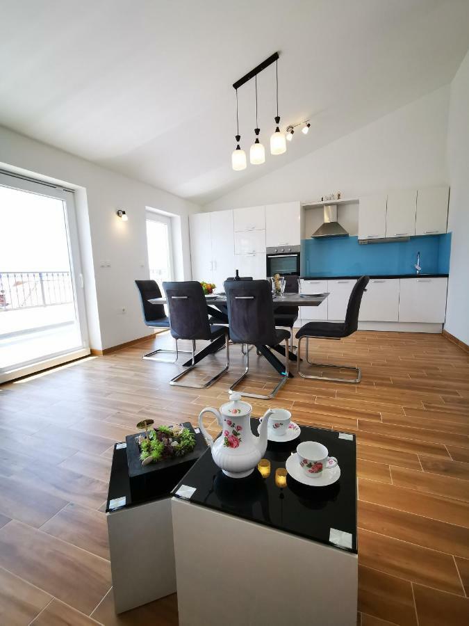 New Apartments 9 Minutes From Split Airport Kastela Exterior photo