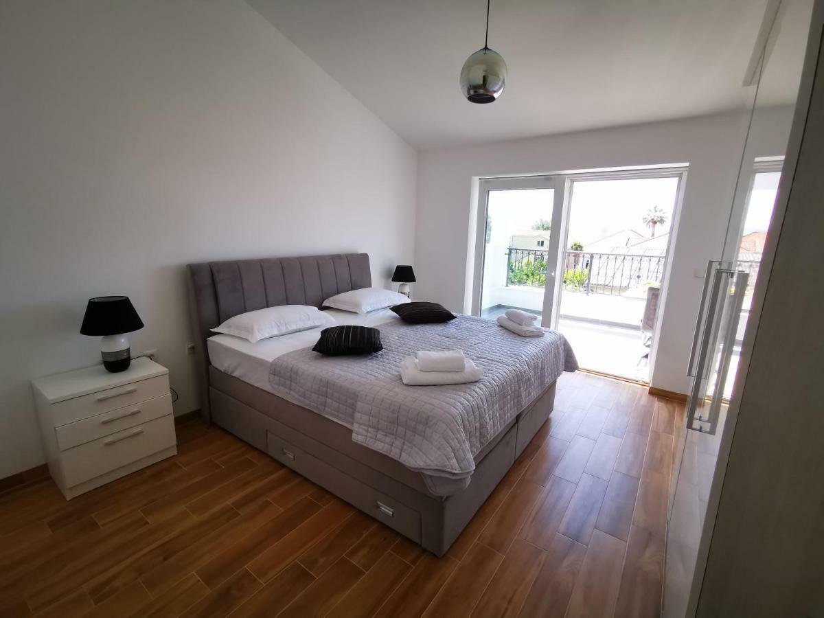 New Apartments 9 Minutes From Split Airport Kastela Exterior photo